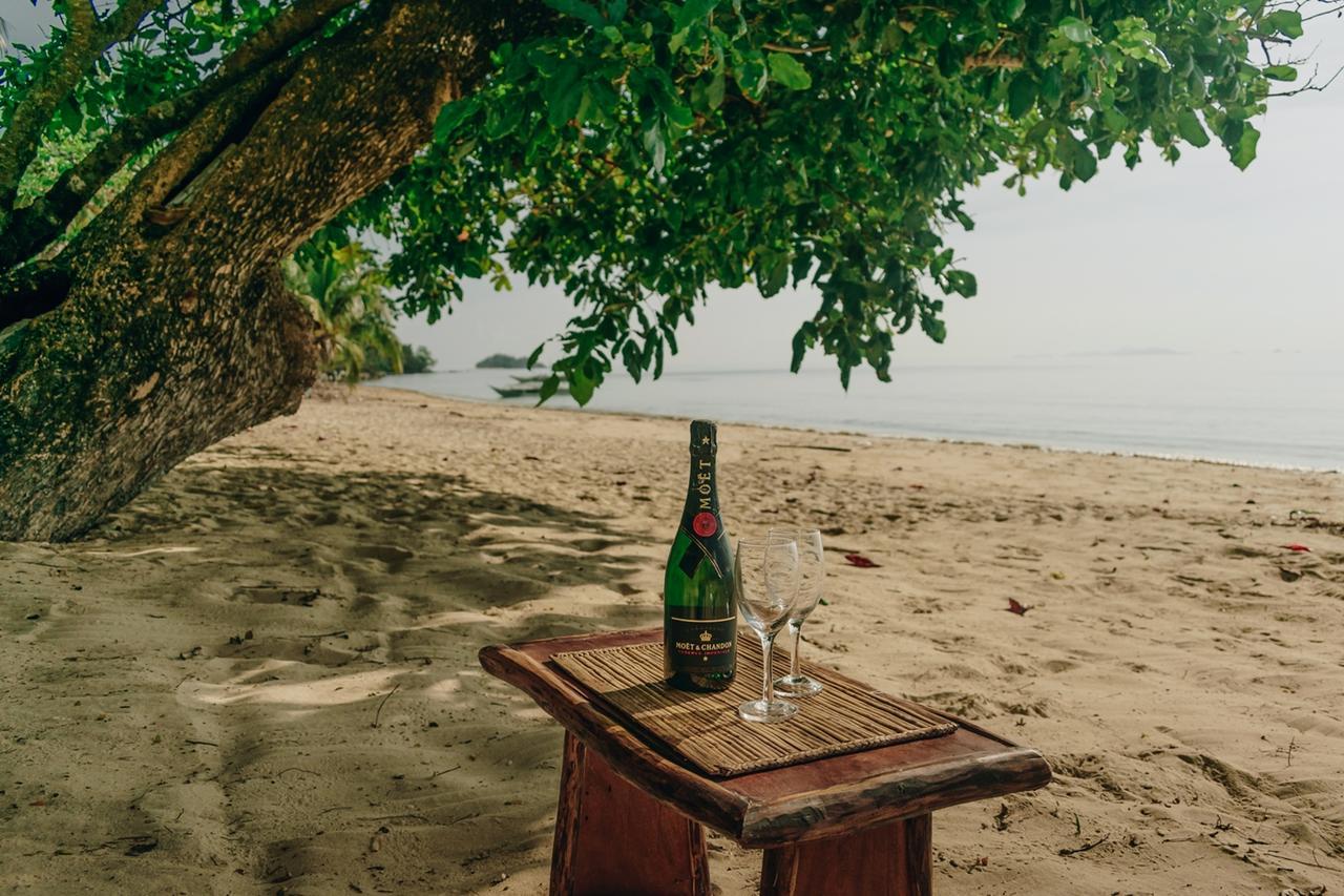 Playa Encantada Beach Resort Эль-Нидо Экстерьер фото